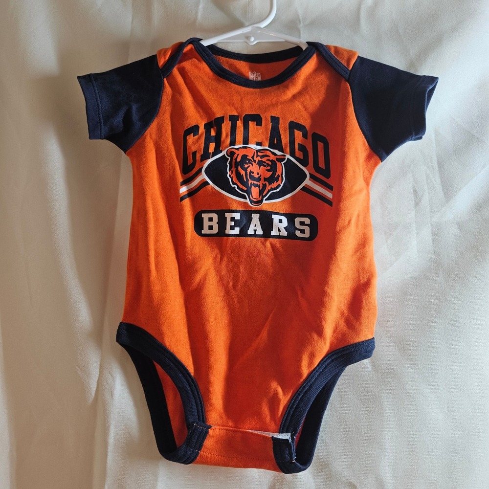 NFL Chicago Bears Baby Bodysuit Team Apparel Orange Navy 3/6M‎